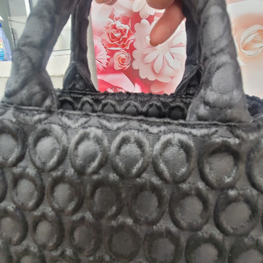 Prada Black Quilted Handbag - Picture 4 of 16
